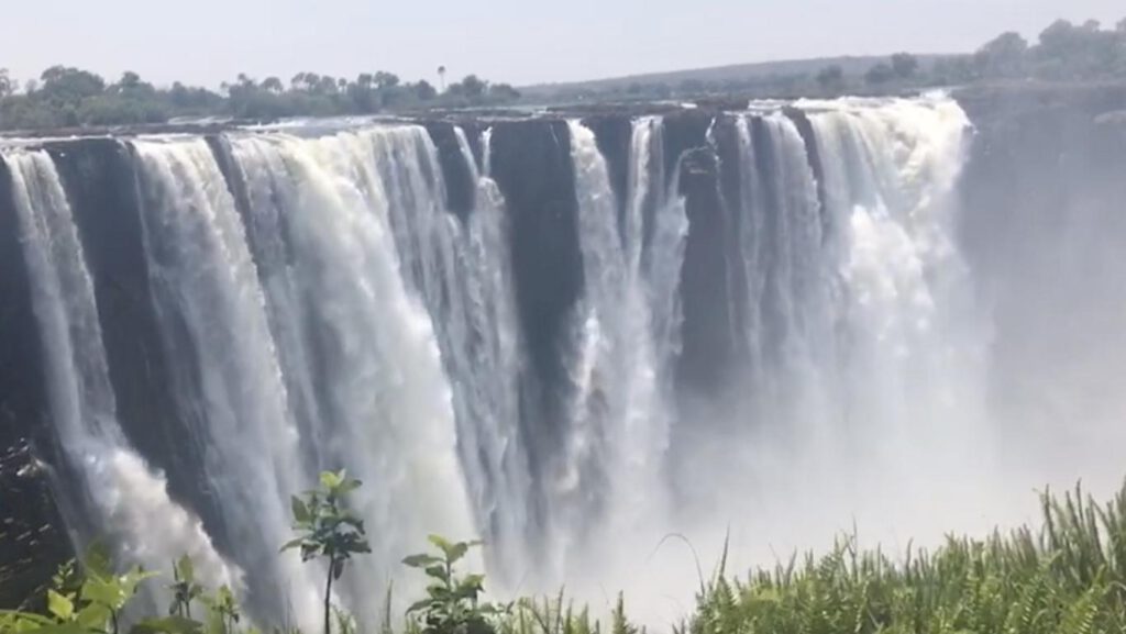 Victoriafalls_Main Falls